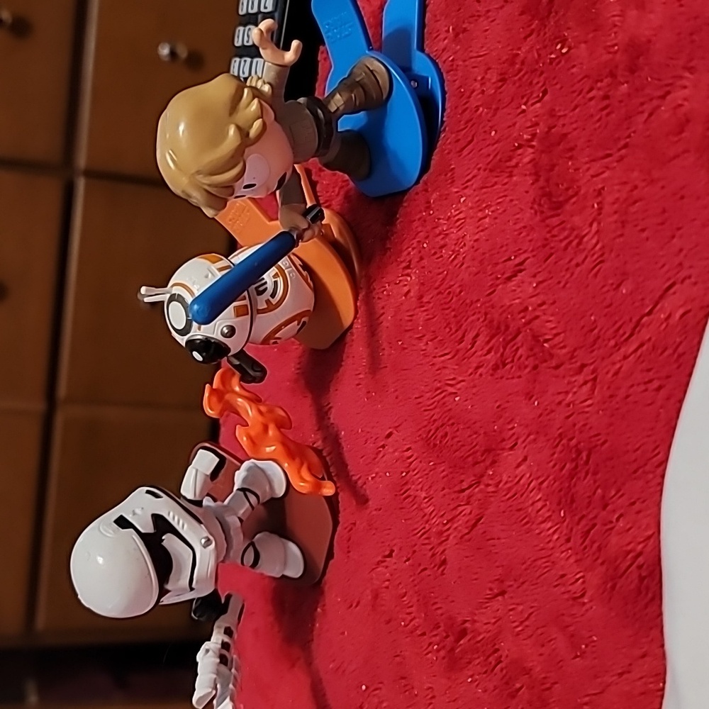 Set of 3 Star WarsStar Wars Battle Bobblers Showdowns Wave 1.